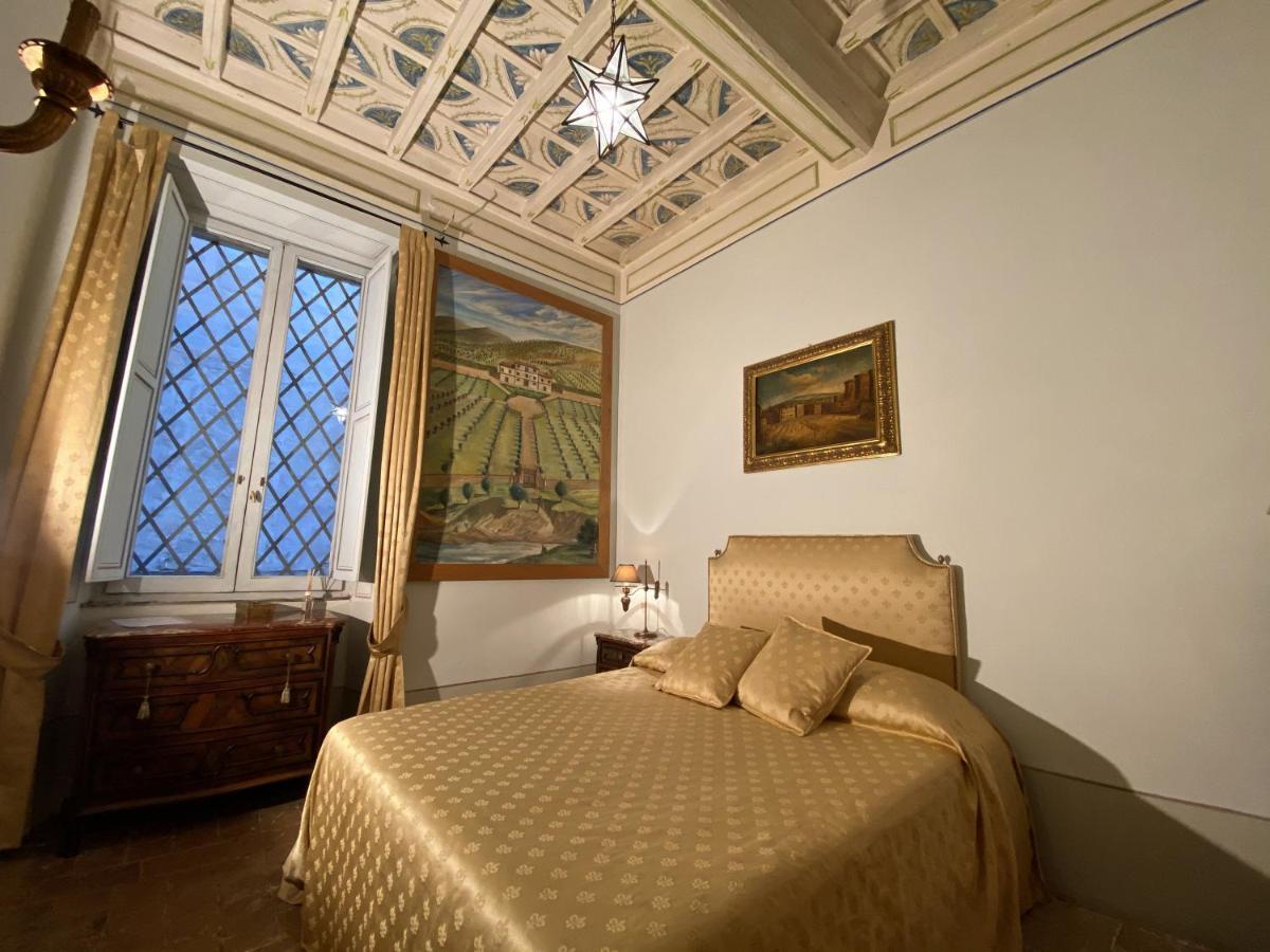 Hôtel Vesconte Residenza D'Epoca Dal 1533 à Bolsena Extérieur photo