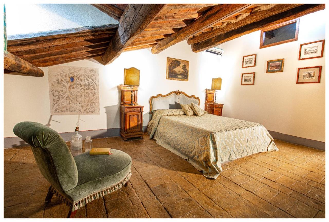 Hôtel Vesconte Residenza D'Epoca Dal 1533 à Bolsena Extérieur photo